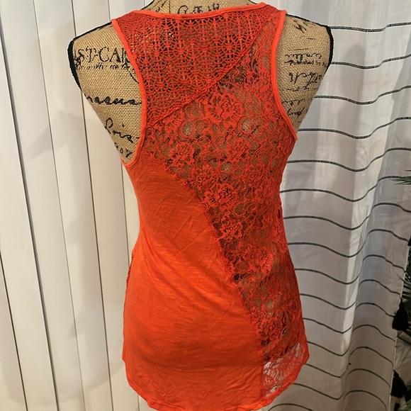 2/$20 BKE red from Buckle- orange razor back lace sleeveless top - Picture 9 of 11